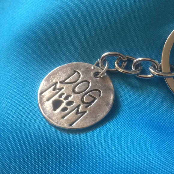 2/ items $21 “Dog Mom” Keychain - Picture 2 of 2